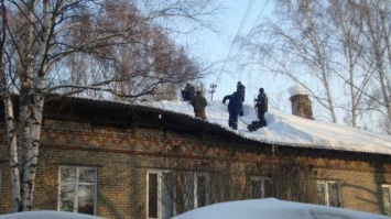 В многоквартирных домах "ЛНР" и "ДНР" обрушились крыши