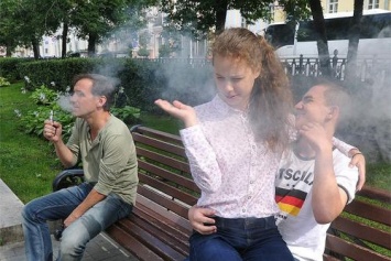В Санкт-Петербурге подросткам запретили входить в вейп-магазины