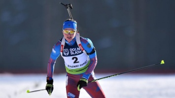 Российскую биатлонистку манят флагом Норвегии