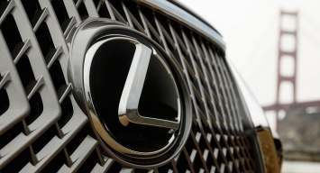 В России резко подскочили цены почти на все модели Lexus