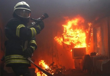 Во Львовской области огонь почти уничтожил цех маслозавода