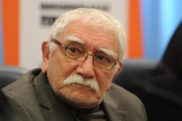 Армен Джигарханян снова исчез: Его коллеги забили тревогу