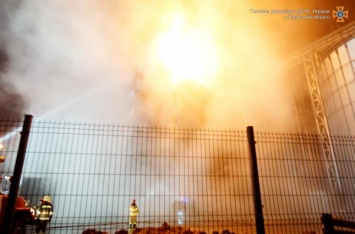 Пожар на масляном заводе во Львовской области ликвидировали
