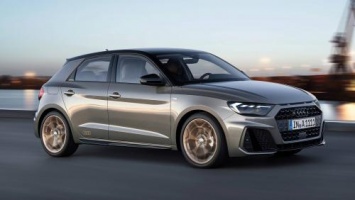 В сети появились шпионские снимки нового Audi A1 Allroad