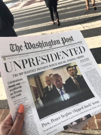 Трамп сбежал из Белого дома и улетел в Ялту: в Вашингтоне распространили фальшивый номер The Washington Post