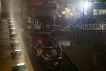 В центре Киева вспыхнуло здание на территории ТРЦ Gulliver (фото)