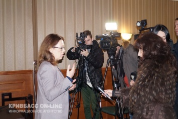 Журналисты Кривого Рога обсуждали проблемы безопасности при исполнении служебных обязанностей