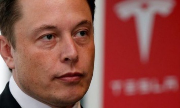 Компания Tesla намерена уволить примерно 7% своих сотрудников