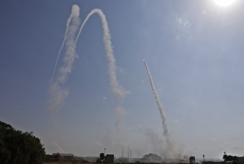 Израиль и Сирия заявляют о перехвате ракет