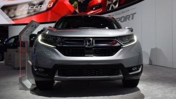 Обновленный Honda CR-V 2019 скромно показался в Детройте
