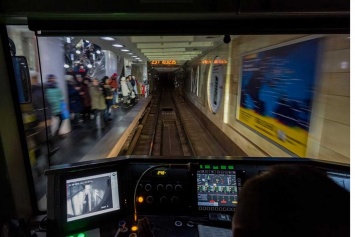 В харьковском метро объявлен набор машинистов