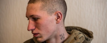 «Бухнул, догнался косяком и пошел вас убивать» - украинский боевик рассказал, как попал в плен