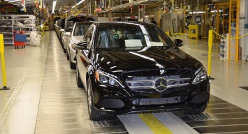 Mercedes-Benz построит завод в Египте