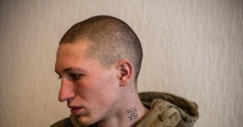 Боевики захватили в плен украинского защитника (ВИДЕО)