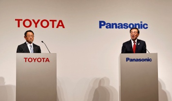 Toyota и Panasonic договорились о совместном производстве аккумуляторов для электромобилей