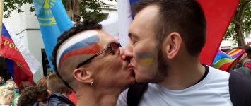 В мэры Новосибирска либералы двигают открытого гея