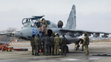 В Николаевской бригаде тактической авиации начались командирские полеты