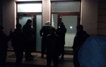 В Ужгороде обыскивают дом депутата