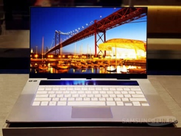 Samsung представила первый в мире 15,6-дюймовый 4K OLED дисплей для ноутбука