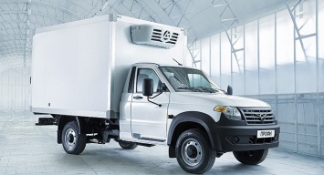УАЗ запустил в продажу фургон с мотором на газе