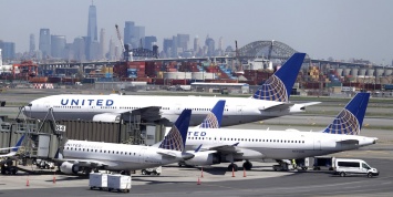 Аэропорт в США приостановил работу из-за летающих поблизости дронов
