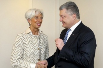 Директор МВФ похвалила Порошенко за реформы