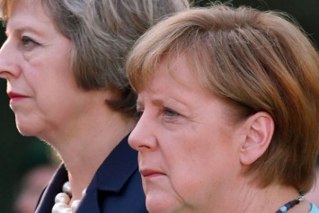 Express: Меркель высмеяла стремление Британии к независимости от ЕС