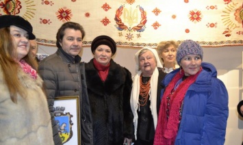 Мастерица из Каменского приняла участие в презентации Рушника национального единства в Киеве