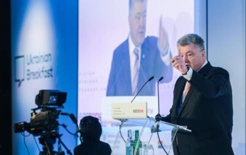 Порошенко увидел "популизм Мадуро" в Украине