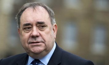 Бывший первый министр Шотландии задержан из-за подозрений в домогательствах