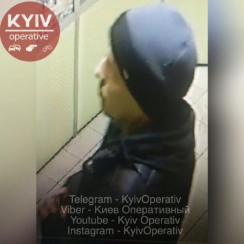 Затащил провизора в подсобку: в аптеке Харькова произошло жуткое преступление