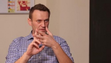 «Пушечному мясу» приготовиться: Навальный может вывести людей на митинг за повышение зарплат ради дел в ЕСПЧ