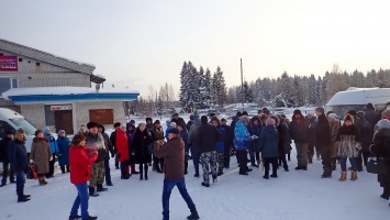 В Архангельской области сорвали закрытые слушания по мусорному полигону на станции Шиес