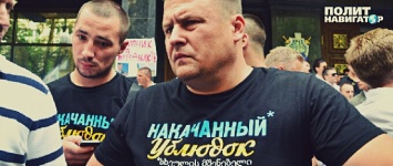 Накачанный ублюдок уже не считает Порошенко "шоколадной мразью" и "боевым пи@@расом"