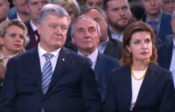 Порошенко заявил об участии в выборах в "мятом пиджаке"