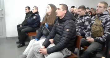 Суд Бердянска отказался арестовать облившего Вилкула зеленкой