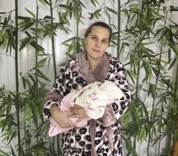В Днепре мать-героиня родила 14-го ребенка