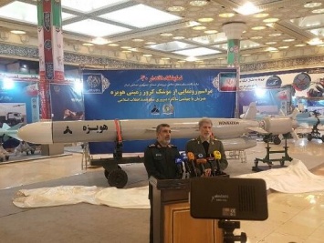 Иран продемонстрировал новую ракету большой дальности "Ховейзе"