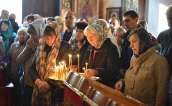Сколько украинцев перешло в поместную церковь