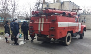 В Бердянске из-за повторного обвала канализационного коллектора частично прекращена подача воды