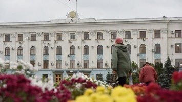 Кадровые решения Аксенова: есть назначение и увольнение