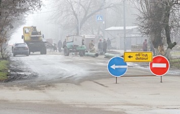 На время ремонтных работ остановлено движение по Западному проспектеу