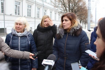 В Полтаве прошла стихийная акция против сосулек (фото)