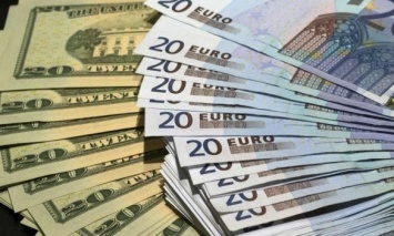 Нацбанк расширил список валютных послаблений для физлиц и бизнеса