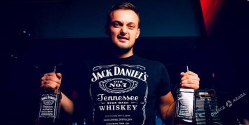 Одесский бармен: «Самое приятное в работе - когда гость возвращается именно к тебе»
