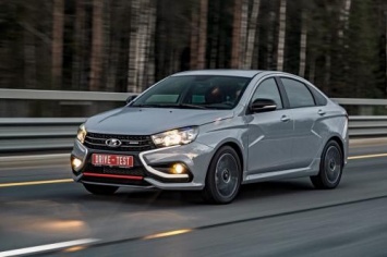 За что переплачивать 250 000 рублей: Все отличия LADA Vesta Sport от стоковой «Весты» назвали в сети