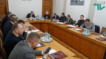 Исполком горсовета Николаева выделил двухкомнатные квартиры начальнику патрульных и замглавы полиции области