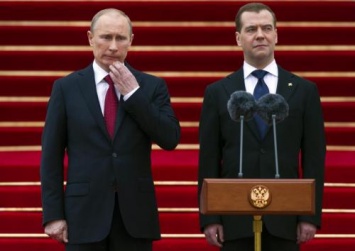Гроссмейстер Путин сделал из «агента США» Медведева «премьера-камикадзе» для грязной работы с реформами