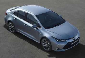 Новая «Королла» со старым мотором: Toyota Corolla едет в Россию