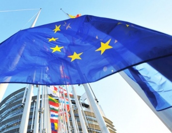 ЕС ухудшил прогноз экономического роста на ближайшие годы